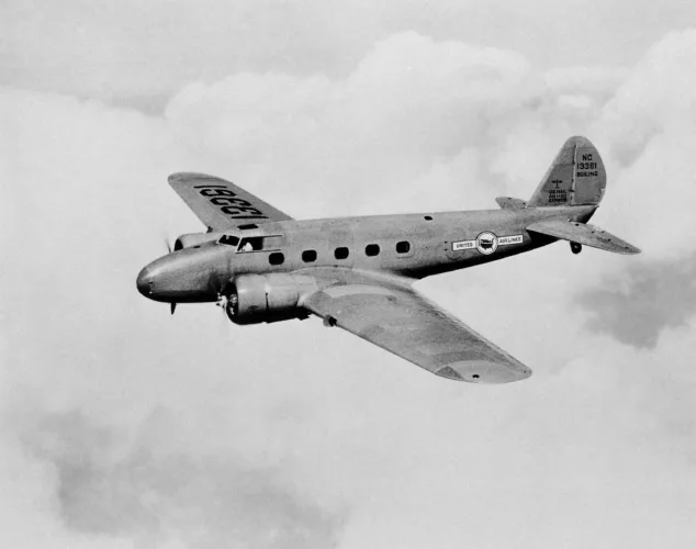 Boeing 247-D